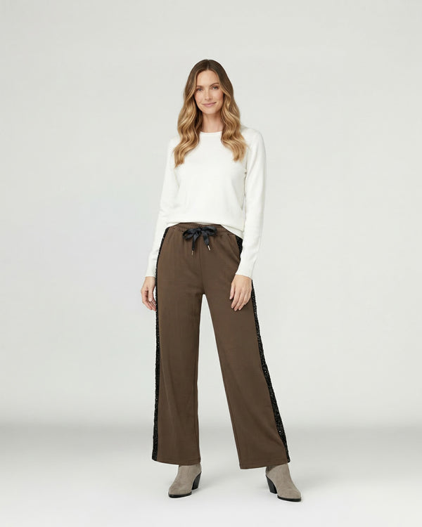 Pantalon Mujer Montserrat Relaxed Chocolate Lineatre