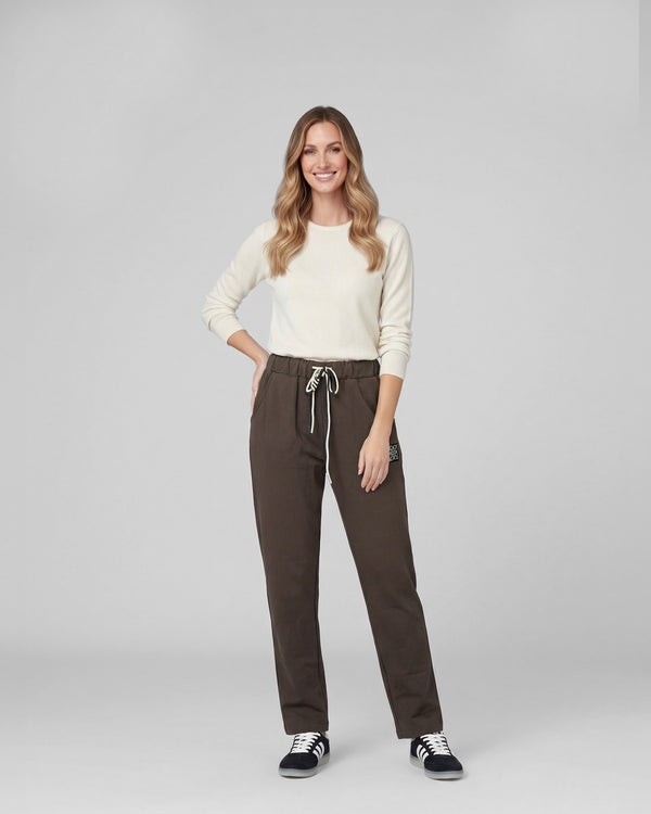 Pantalon Mujer Anna Regular Chocolate Lineatre