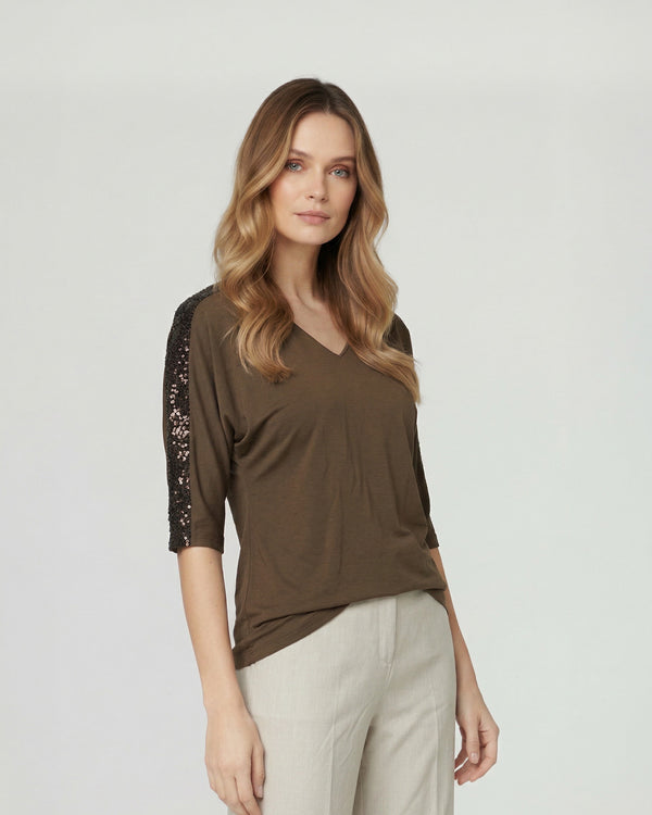 Poleron Mujer Montserrat Relaxed Cuello En V Manga Caída Chocolate Lineatre