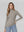 Sweater Mujer Josefa Slim Fit Cuello Alto Redondo Manga Ajustada Fango Lineatre