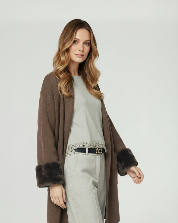 Cardigan Mujer Renata Relaxed Cuello Con Solapa Manga Acampanada Chocolate Lineatre