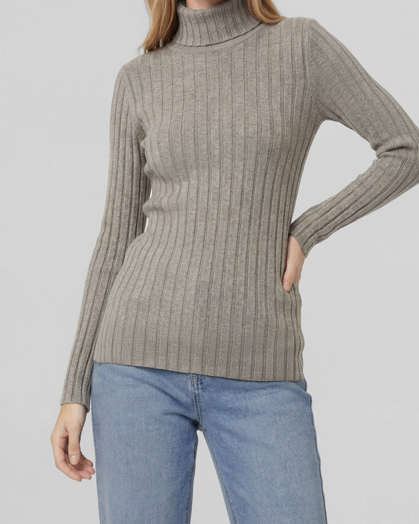 Sweater Mujer Josefa Slim Fit Cuello Alto Redondo Manga Ajustada Fango Lineatre