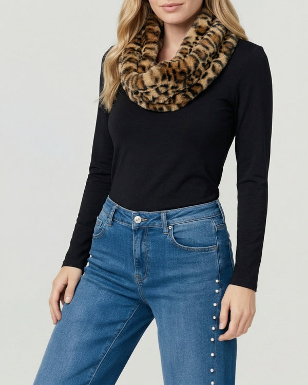 Cuello Mujer Soledad Camel Lineatre