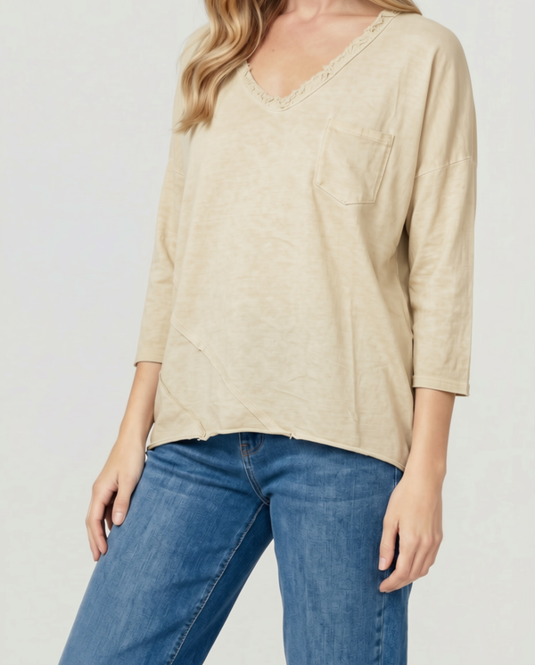 Polera Mujer Fiorella Beige Lineatré