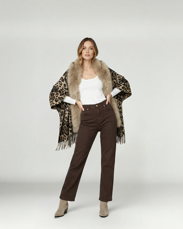 Poncho Mujer Camila Camel Lineatre