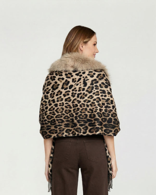 Poncho Mujer Camila Camel Lineatre