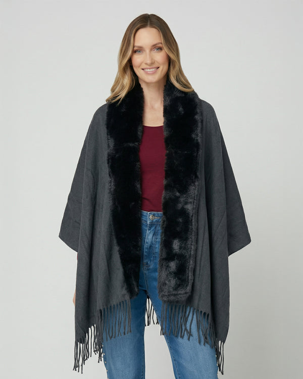 Poncho Mujer Verónica Negro Lineatre