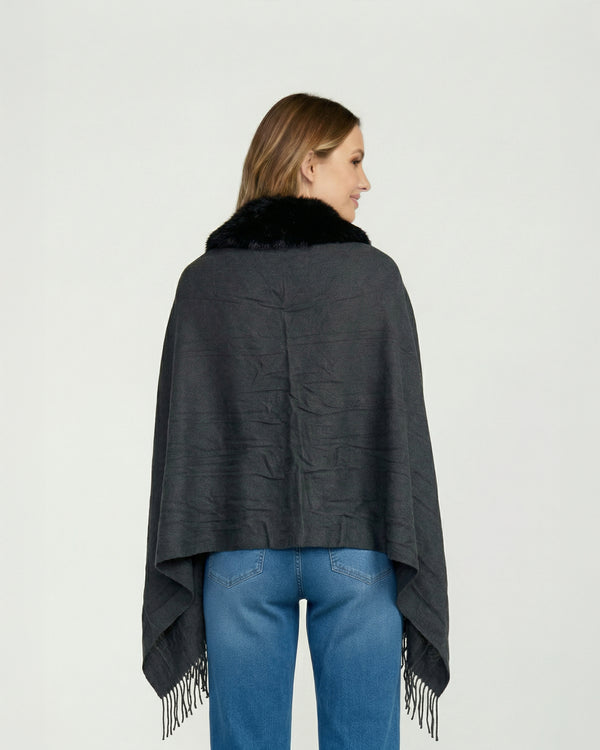 Poncho Mujer Verónica Negro Lineatre