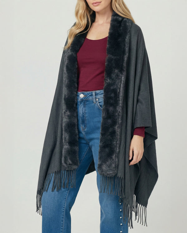 Poncho Mujer Verónica Negro Lineatre