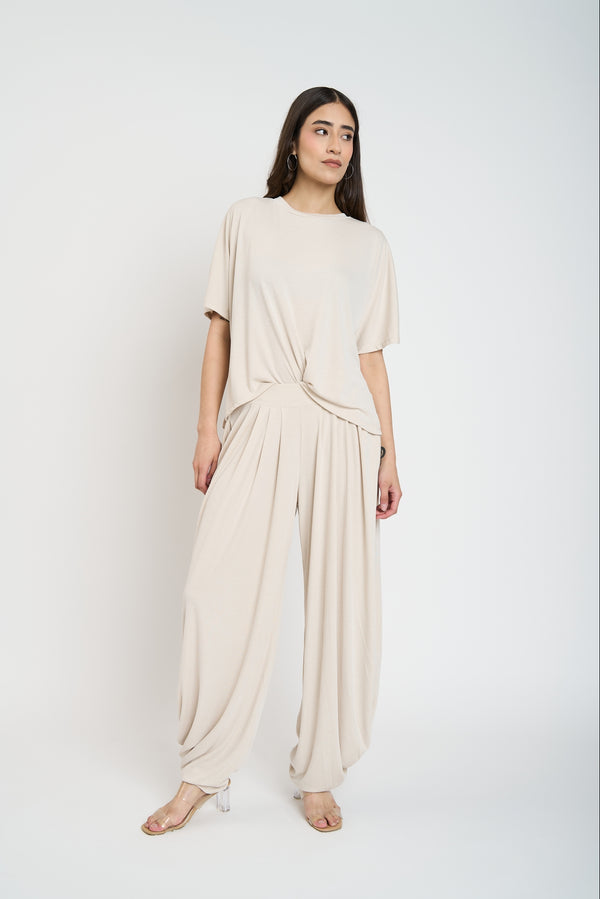 Twin Mujer Iva Cuello redondo Beige Lineatre