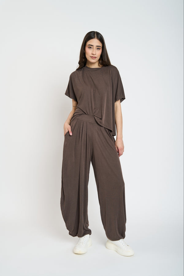 Twin Mujer Iva Cuello redondo Chocolate Lineatre