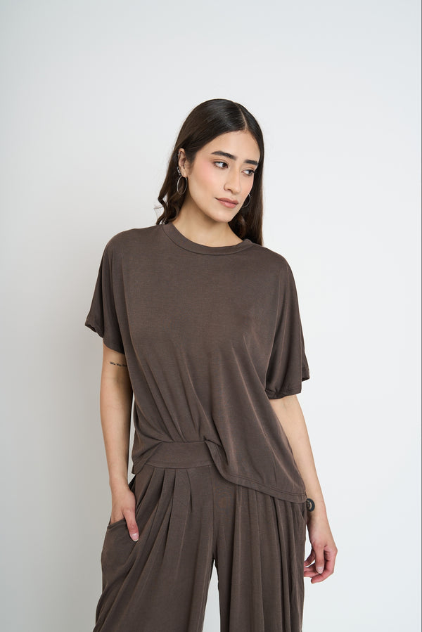 Twin Mujer Iva Cuello redondo Chocolate Lineatre