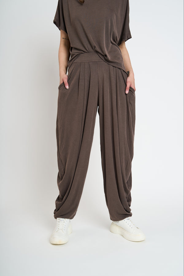 Twin Mujer Iva Cuello redondo Chocolate Lineatre