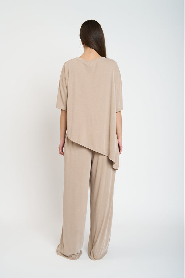 Twin Mujer Tea Cuello redondo Fango Lineatre