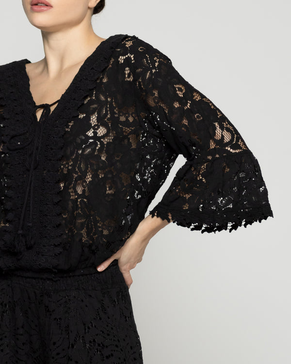 Blusa Mujer Begoña De Encaje Florar Escote V Negra Lineatre