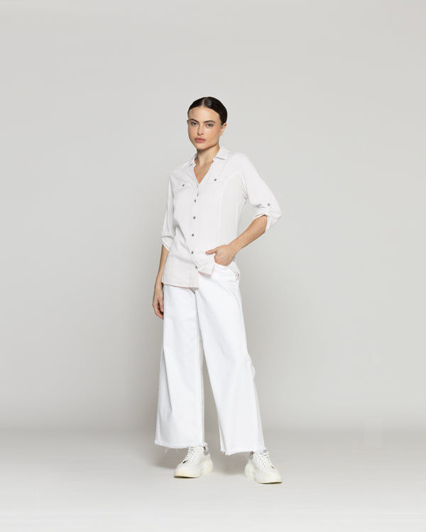 Blusa Mujer Carolina Slim Fit Tela Ligera Blanco Crudo Lineatre