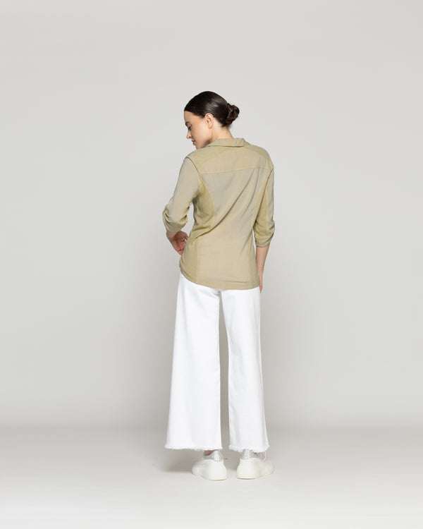 Blusa Mujer Carolina Slim Fit Tela Ligera Verde Fango Lineatre