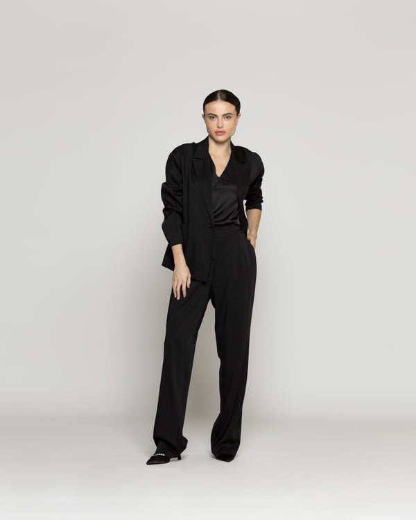 Chaqueta Mujer Tipo Blazer Clarissa Semiformal Negra Lineatre