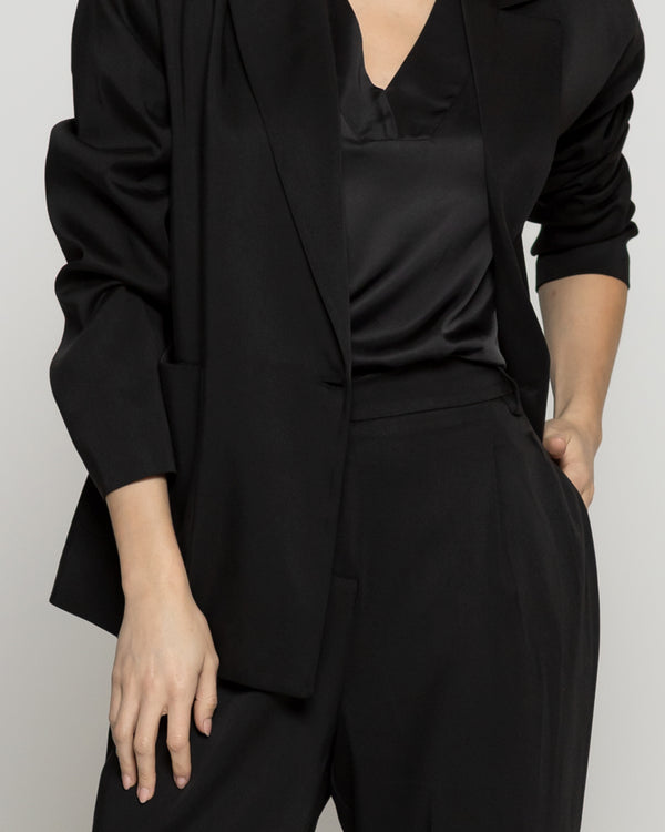 Chaqueta Mujer Tipo Blazer Clarissa Semiformal Negra Lineatre