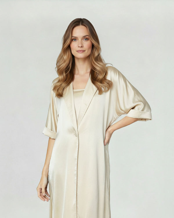 Spolverino Mujer Bianca Relaxed fit Solapa Manga corta con doblez Blanco Lineatre