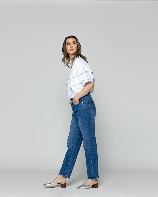 Jeans Mujer Jolanda Calce Regular Con Tachas Azul Lineatre