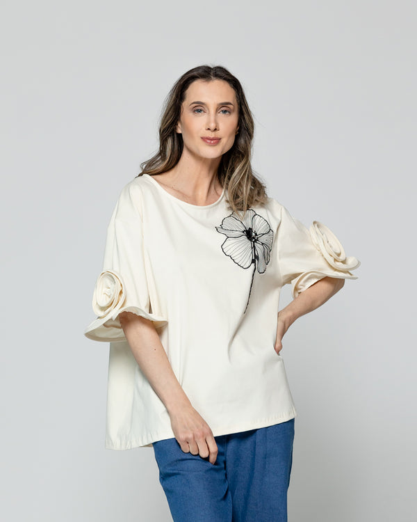 Polera Mujer Olenka Bordado Floral Y Mangas Con Vuelos Lineatre
