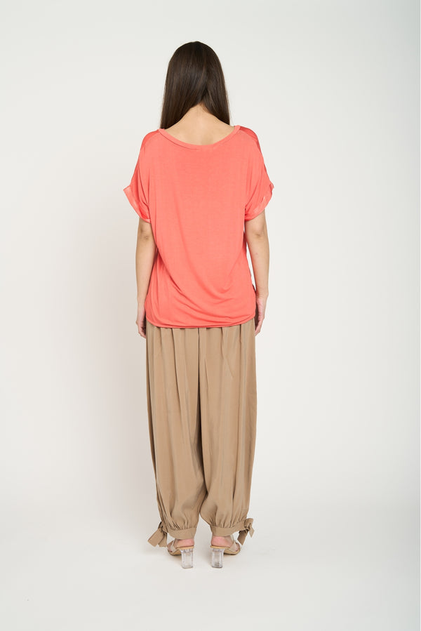 Polera Mujer Mia Manga corta Coral Lineatre