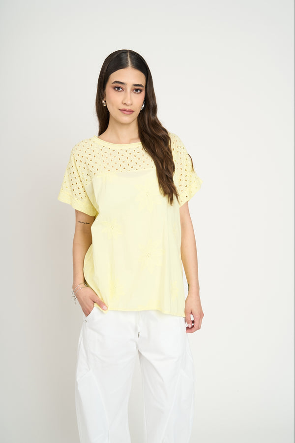Polera Mujer Gemma Manga corta Amarillo Lineatre
