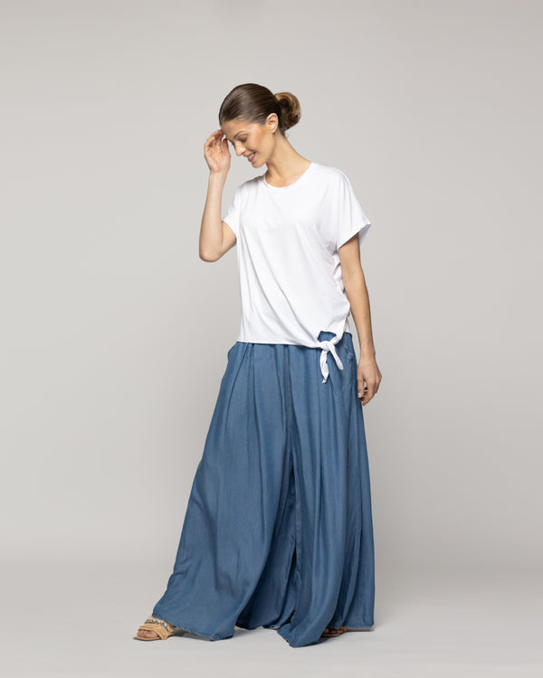 Polera Mujer Orieta Básica Manga Corta Con Amarra Lateral Blanca Lineatre