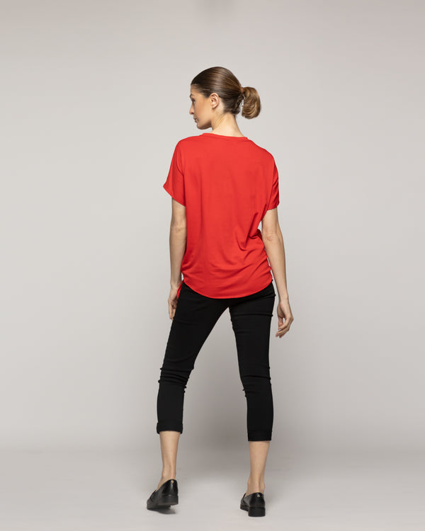 Polera Mujer Orieta Básica Manga Corta Con Amarra Lateral Roja Lineatre