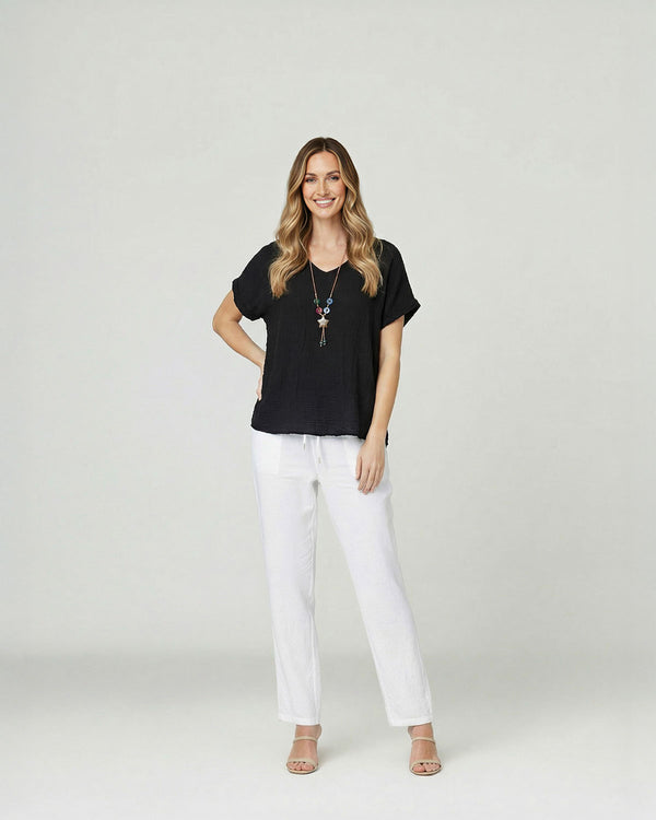 Polera Mujer Clarissa Relaxed Cuello en V Manga corta Negro Lineatre