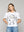 Polera Mujer Ofelia Manga Corta Con Estampado De Mujer Blanca Lineatre