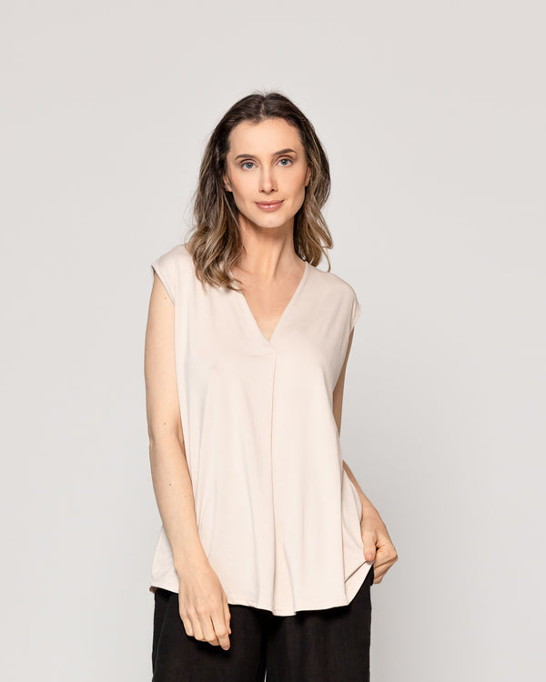 Polera Mujer Básica Olga Escote V Sin Mangas Beige Lineatre