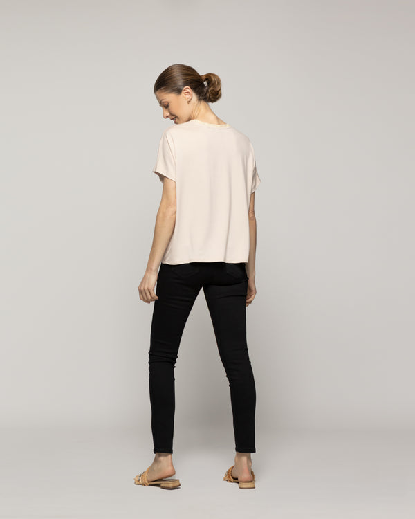 Polera Mujer Ottavia Cuello Redondo Brillante Beige Lineatre