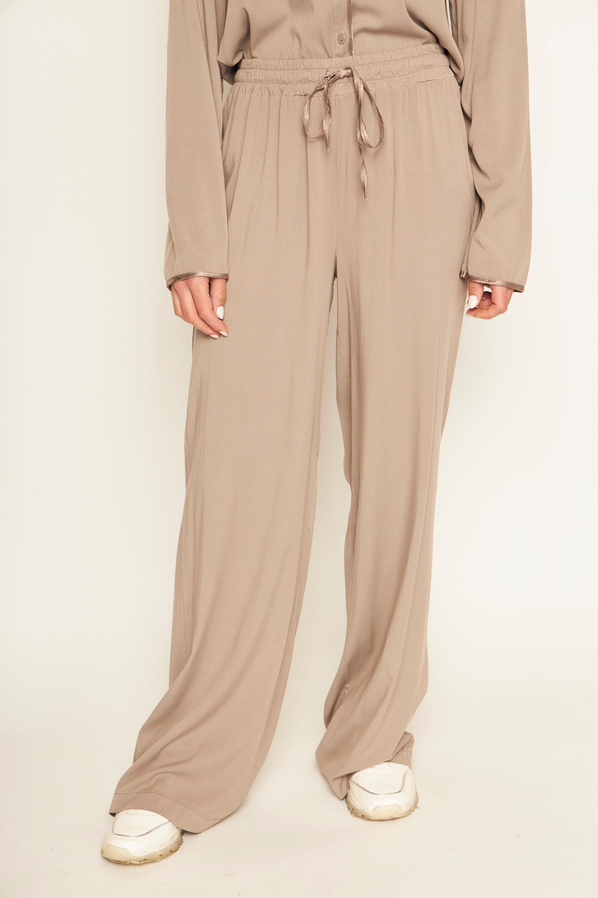 PANTALON LEA FANGO