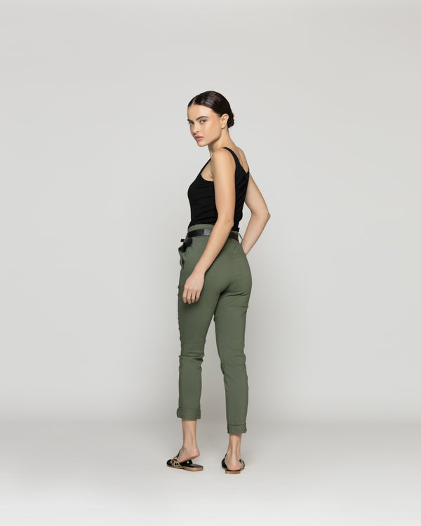 Pantalón Mujer Petra Pitillo Con Cinturón Verde Militar Lineatre