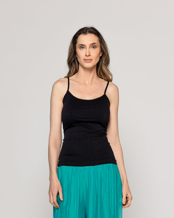 Top Mujer Tati Básico Tirantes Finos Negro Lineatre