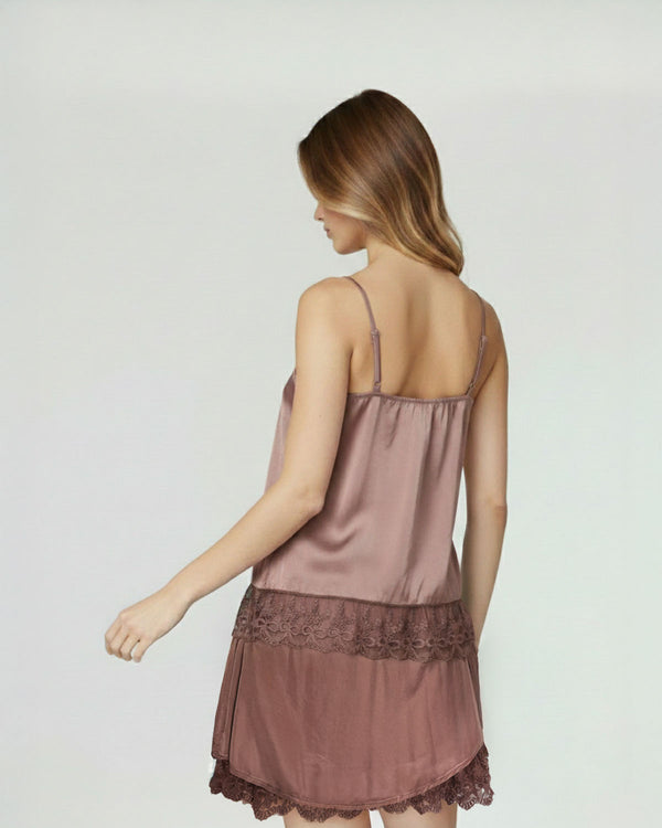 Top Mujer Giorgia Relaxed fit Escote en V Tirantes Moka Lineatre