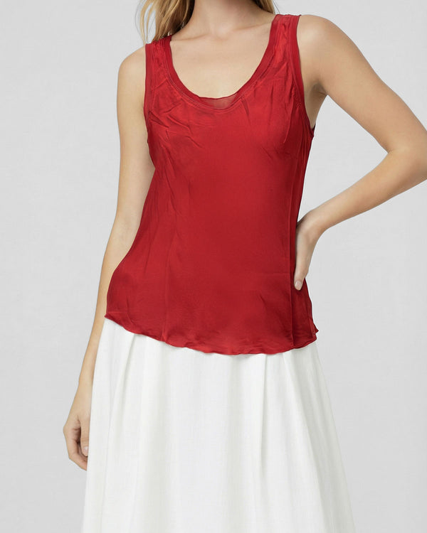 Top Mujer Nerina Regular Escote redondo Rojo Lineatre