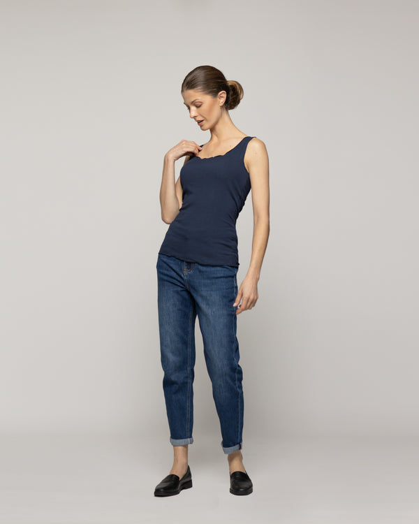 Top Mujer Básico Tommasa Acanalado Sin Mangas Azul Lineatre