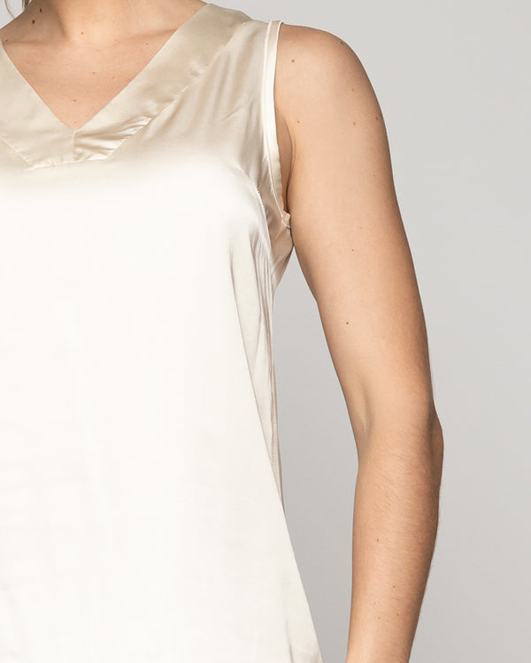 Top Mujer Tatiana Satinado Escote V Blanco Crudo Lineatre