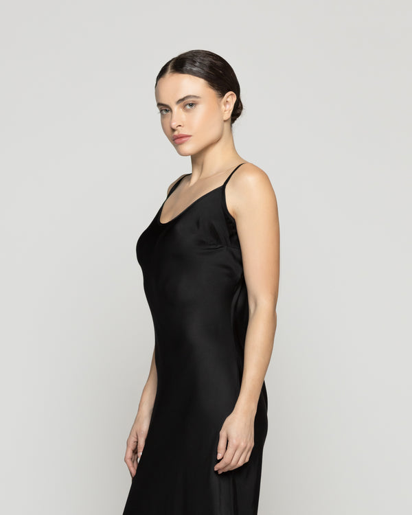 Vestido Mujer Violaine Satinado Con Encaje Negro Lineatre