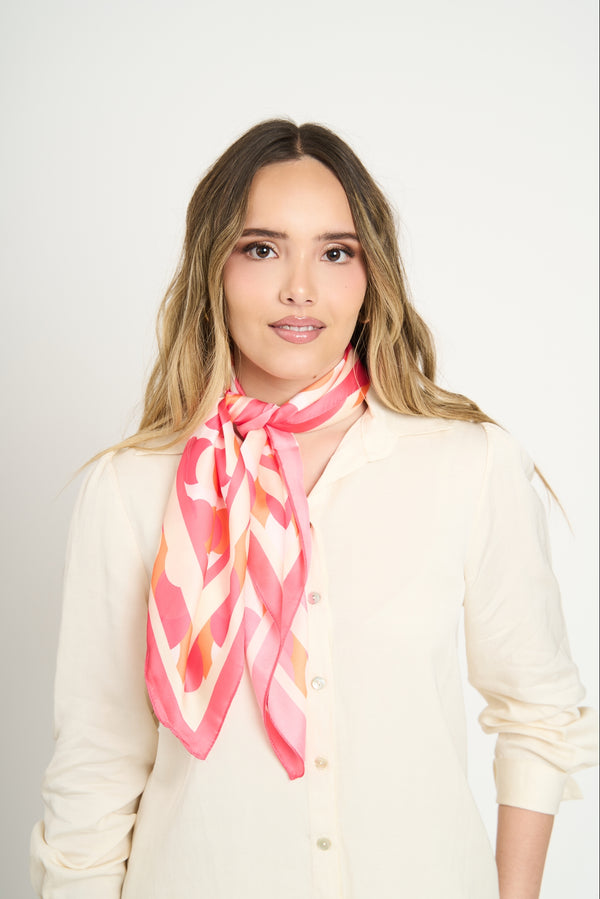 Pañuelo Mujer Magdalena Fucsia Lineatre