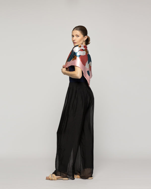 Pañuelo Mujer Satinado Estampado Abstracto Rosado Lineatre