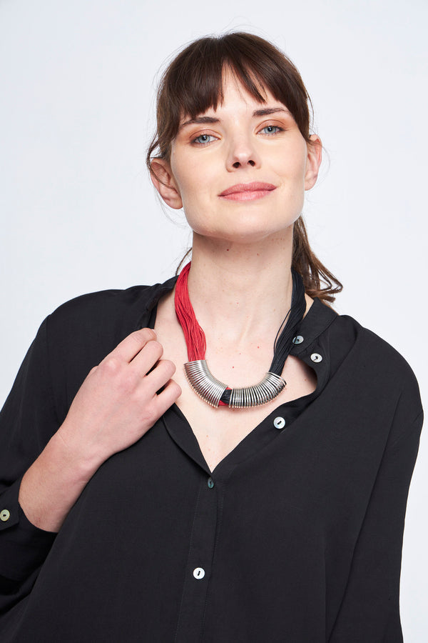 COLLAR INA ROJO