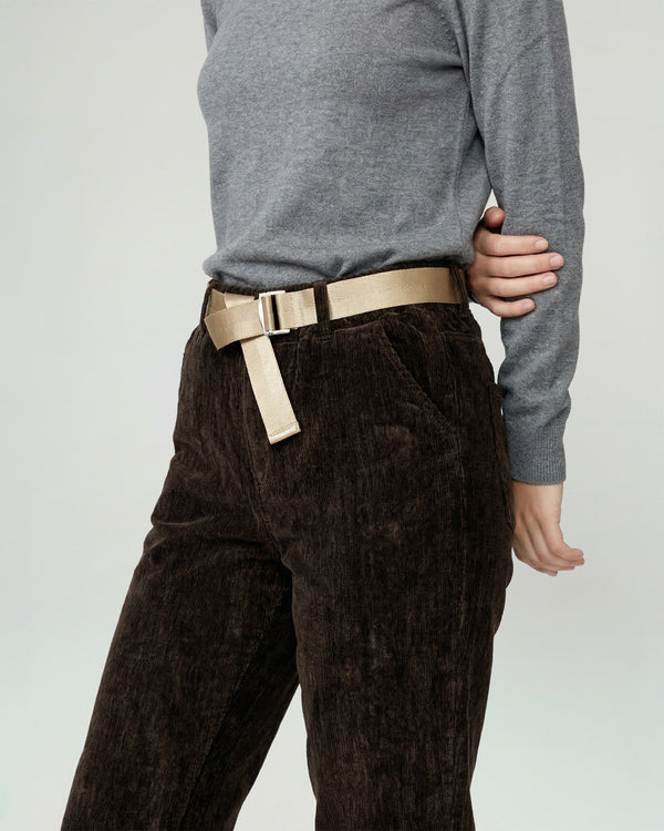 Pantalon Mujer Isabella Regular Chocolate Lineatre