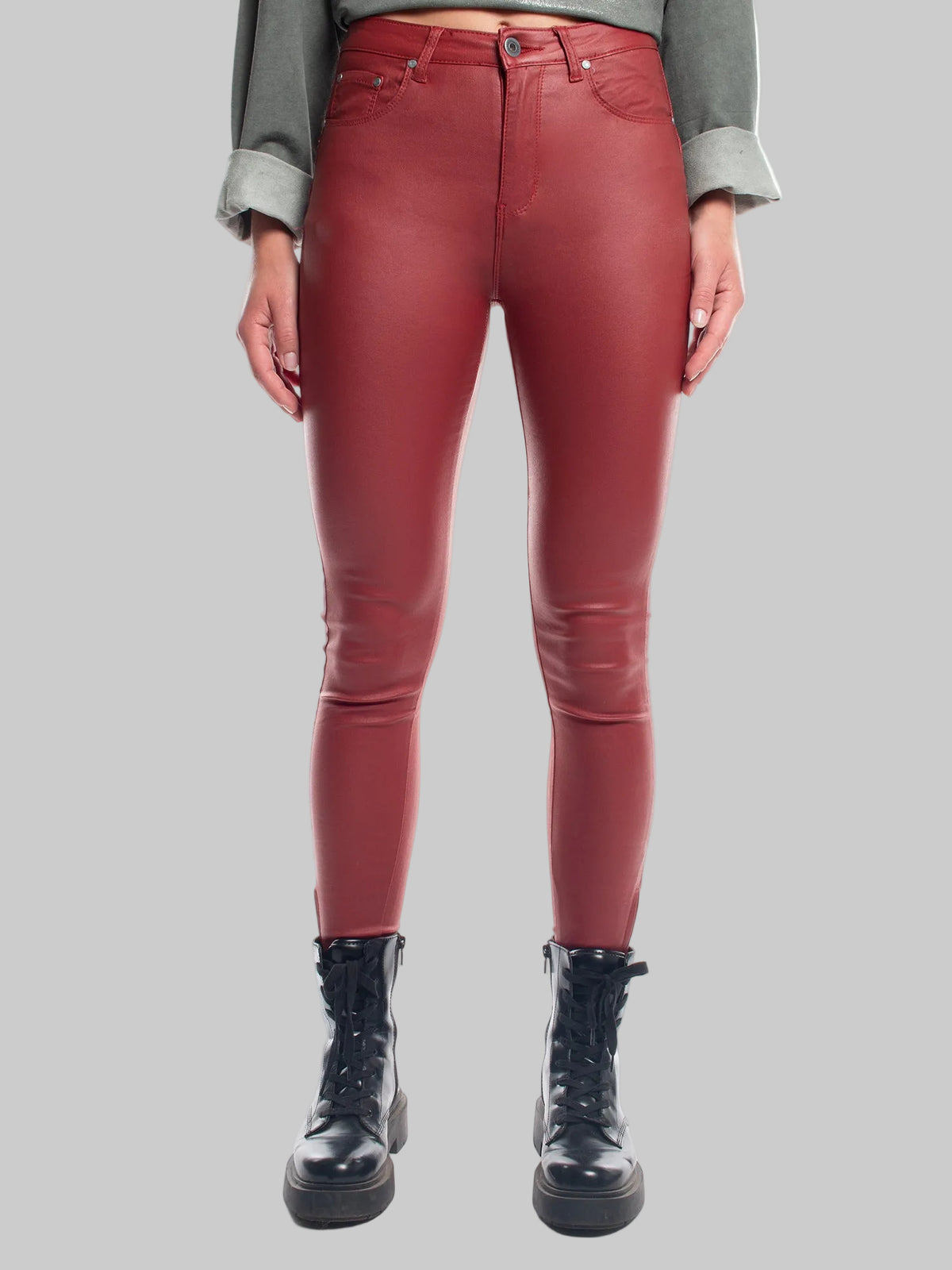Pantalon rojo lineatre