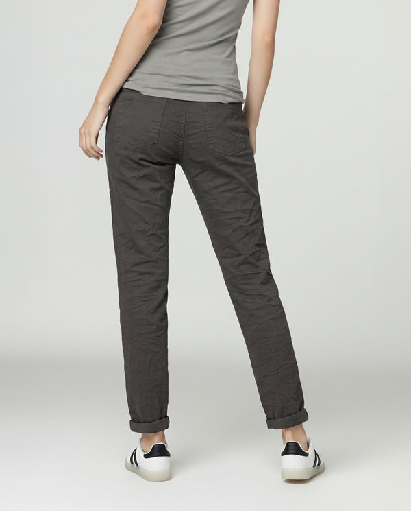 Pantalon Mujer Emilia Negro Lineatré