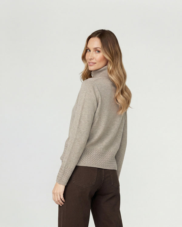 Sweater Mujer Lidia Relaxed Cuello Alto Redondo Manga Caída Fango Lineatre
