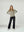 Sweater Mujer Marcela Relaxed Fit Cuello Redondo Manga Caída Fango Lineatre